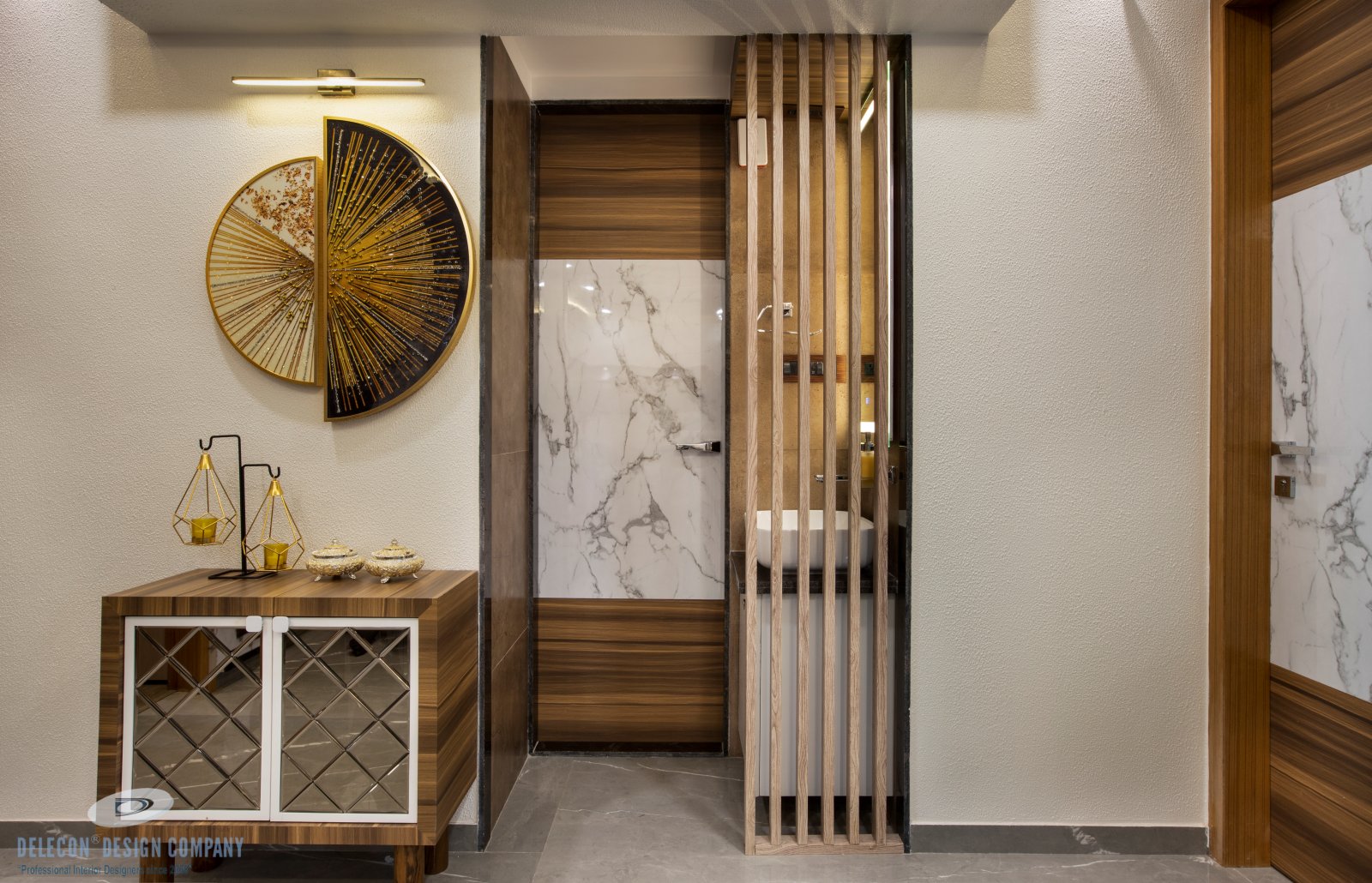 Console table top and decor detail