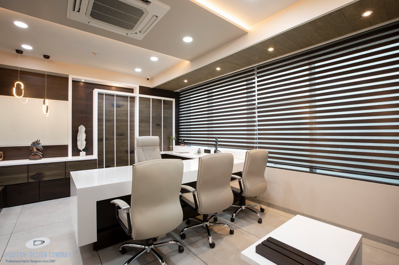 Director cabin design view 32