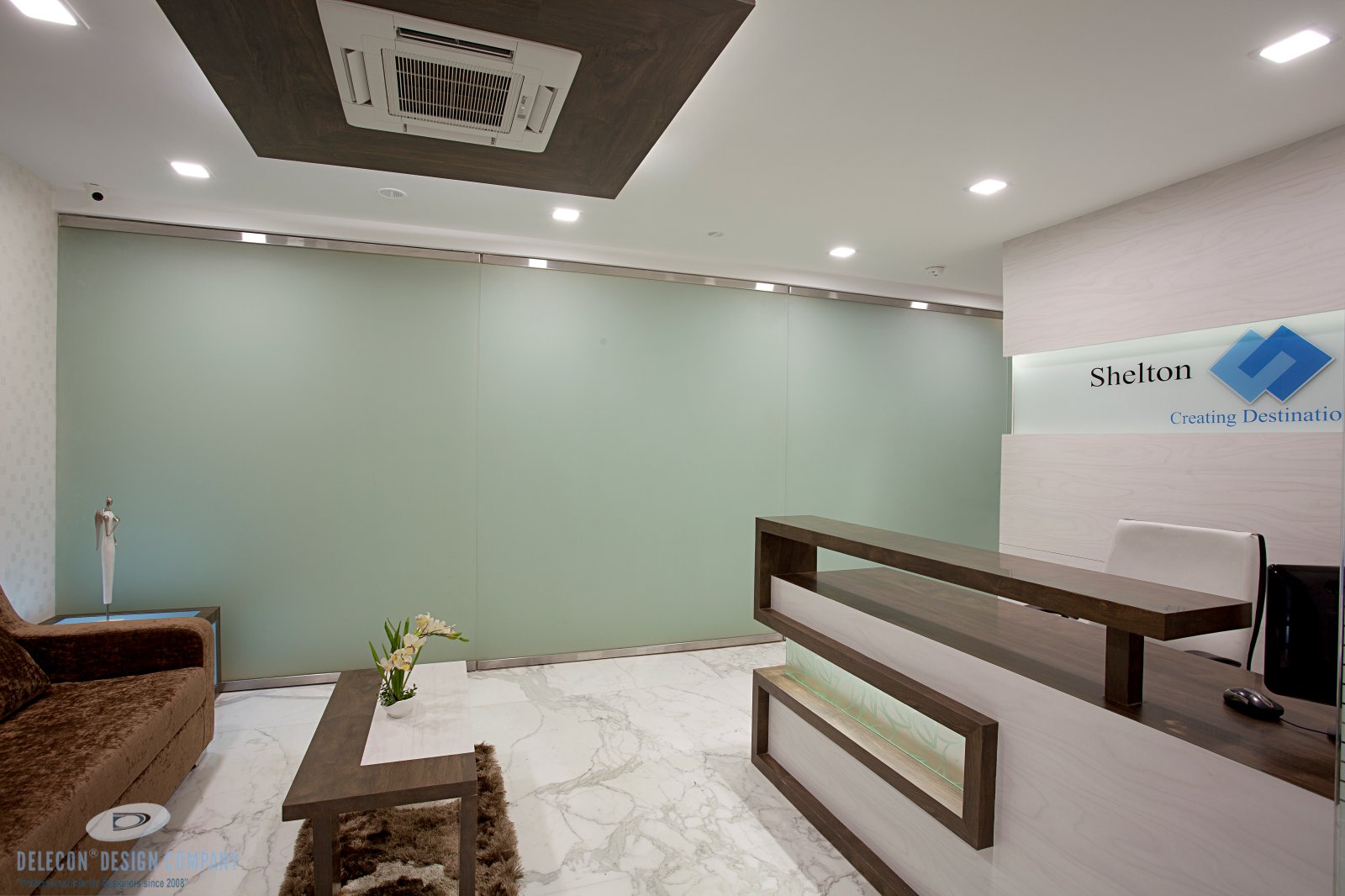 Reception ceiling and lighting detail at Shelton Group head office