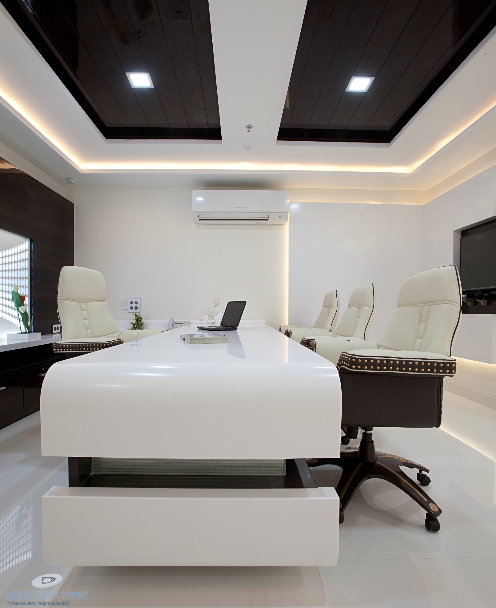 Director cabin ceiling and indirect lighting design